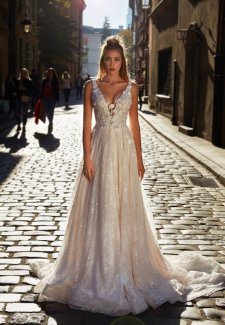 Wedding dress - "Zozan"
