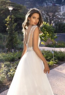 wedding dress Scarlett