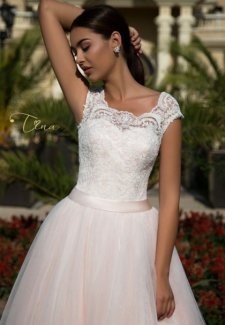 wedding dress Kristal2