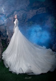 Свадебное платье НВ 619 со шлейфом