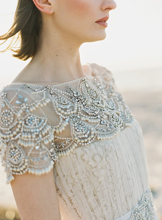 Вдохновение: 30 самых стильных вырезов горловины - Ohdress.ru Вдохновение: 30 самых стильных вырезов горловины