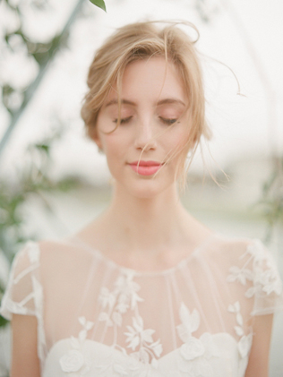 Вдохновение: 30 самых стильных вырезов горловины - Ohdress.ru Вдохновение: 30 самых стильных вырезов горловины