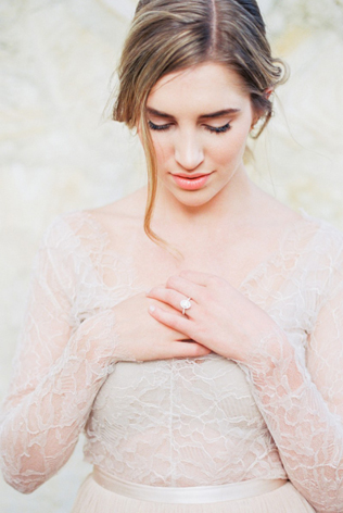 Вдохновение: 30 самых стильных вырезов горловины - Ohdress.ru Вдохновение: 30 самых стильных вырезов горловины