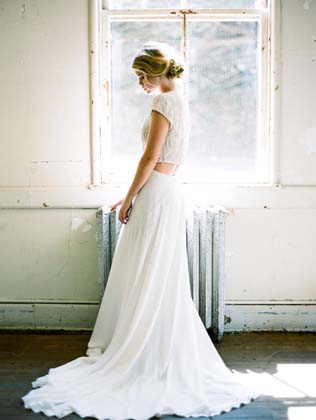 Как подобрать потрясающее свадебное платье кроп-топ - Ohdress.ru Как подобрать потрясающее свадебное платье кроп-топ