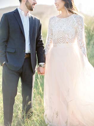 Как подобрать потрясающее свадебное платье кроп-топ - Ohdress.ru Как подобрать потрясающее свадебное платье кроп-топ