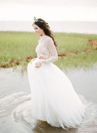 Как подобрать потрясающее свадебное платье кроп-топ - Ohdress.ru Как подобрать потрясающее свадебное платье кроп-топ