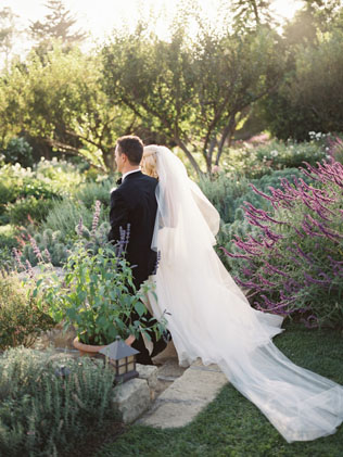 5 секретов свадебного платья со шлейфом - Ohdress.ru 5 секретов свадебного платья со шлейфом