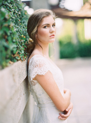 Внимание на детали: свадебные платья с рукавами-крылышками - Ohdress.ru Внимание на детали: свадебные платья с рукавами-крылышками