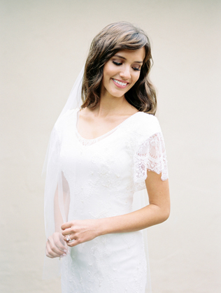 Внимание на детали: свадебные платья с рукавами-крылышками - Ohdress.ru Внимание на детали: свадебные платья с рукавами-крылышками