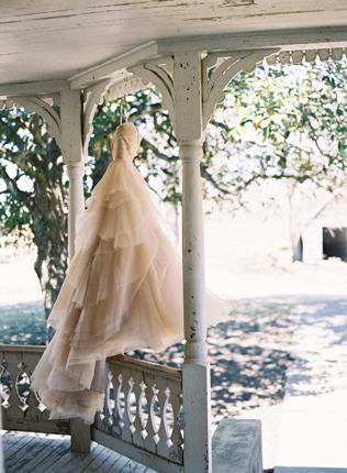 Прочь сомнения! Плюсы и минусы пышного платья для невесты - Ohdress.ru Прочь сомнения! Плюсы и минусы пышного платья для невесты