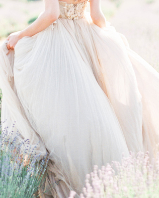 Прочь сомнения! Плюсы и минусы пышного платья для невесты - Ohdress.ru Прочь сомнения! Плюсы и минусы пышного платья для невесты