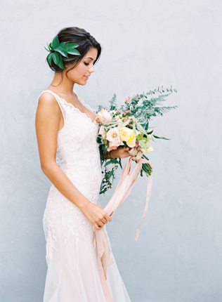 20 воздушных платьев для свадьбы в тропическом стиле - Ohdress.ru 20 воздушных платьев для свадьбы в тропическом стиле