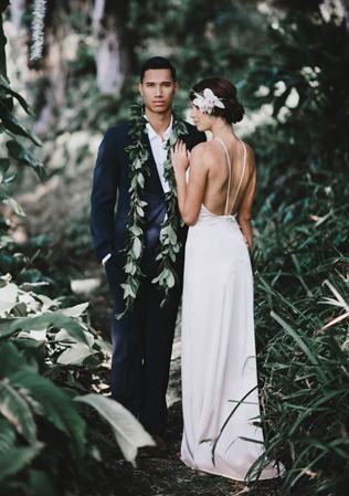 20 воздушных платьев для свадьбы в тропическом стиле - Ohdress.ru 20 воздушных платьев для свадьбы в тропическом стиле