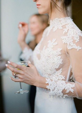 Платье невесты с воротником-стойкой: все за и против - Ohdress.ru Платье невесты с воротником-стойкой: все за и против