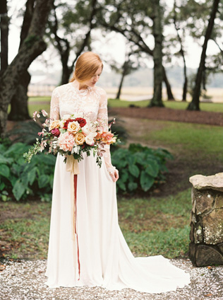 Платье невесты с воротником-стойкой: все за и против - Ohdress.ru Платье невесты с воротником-стойкой: все за и против