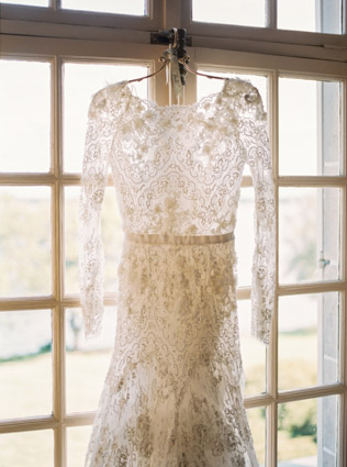 Кому подойдет свадебное платье с вырезом-лодочкой - Ohdress.ru Кому подойдет свадебное платье с вырезом-лодочкой