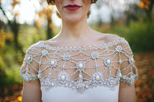 Кому подойдет свадебное платье с вырезом-лодочкой - Ohdress.ru Кому подойдет свадебное платье с вырезом-лодочкой